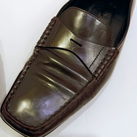 TOD'S Women's Square Toed Penny Loafer Brown Smooth Leather - Picture 4 of 11